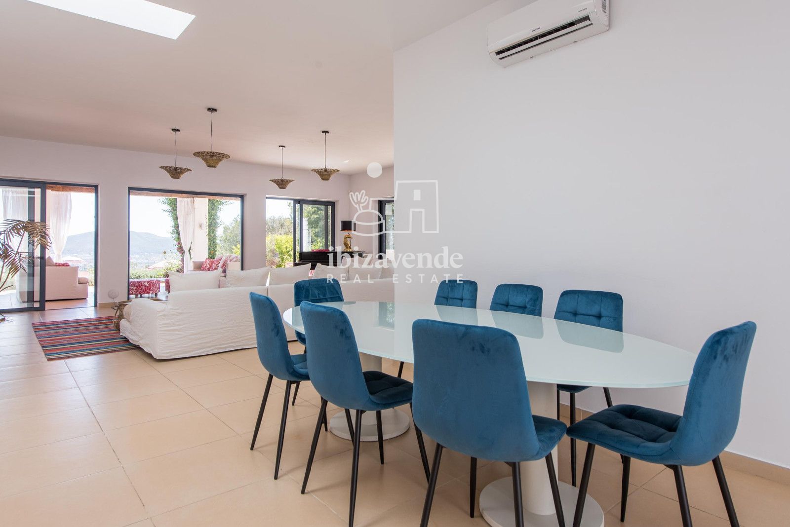 Mobilia Inmueble Image