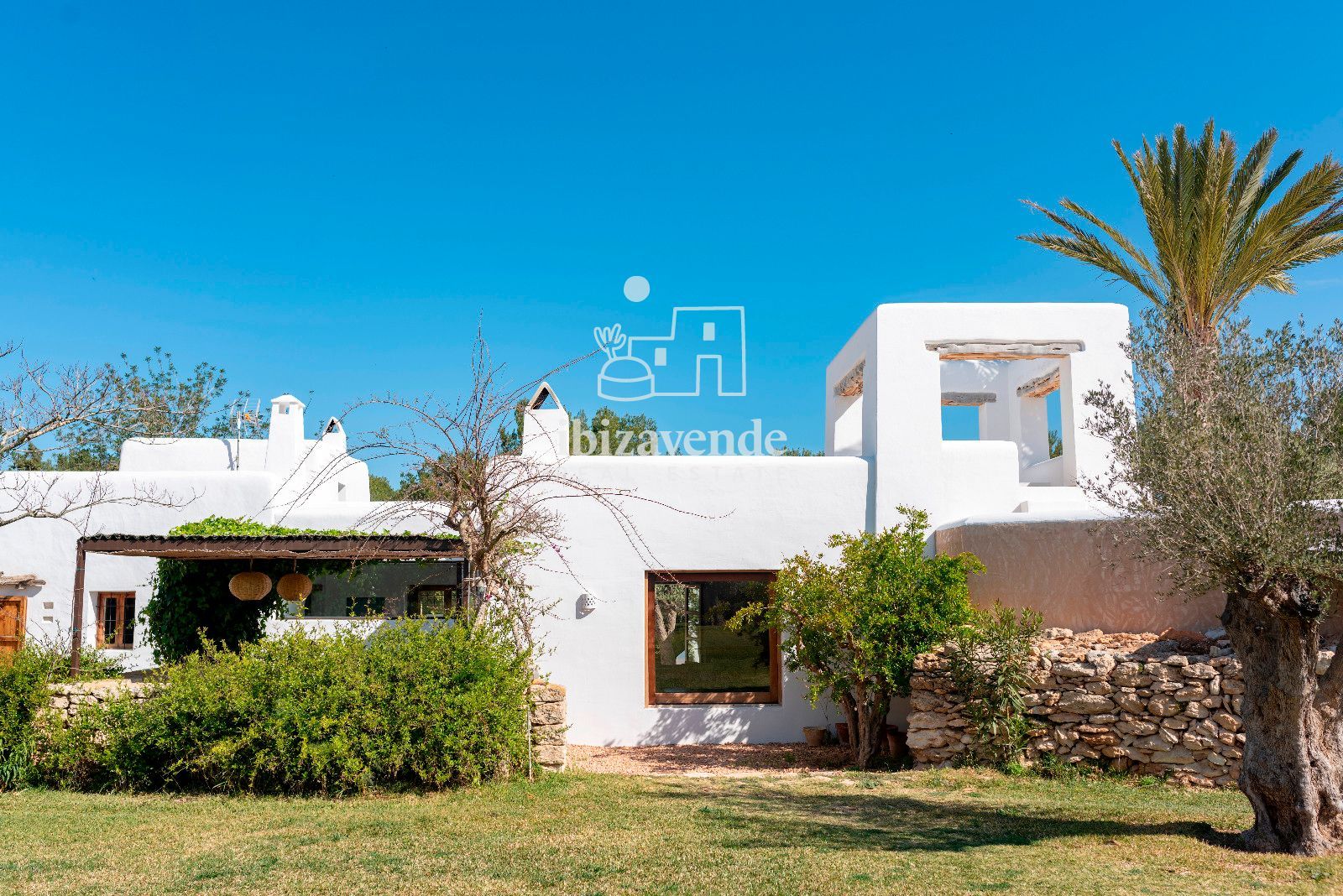 Mobilia Property Image