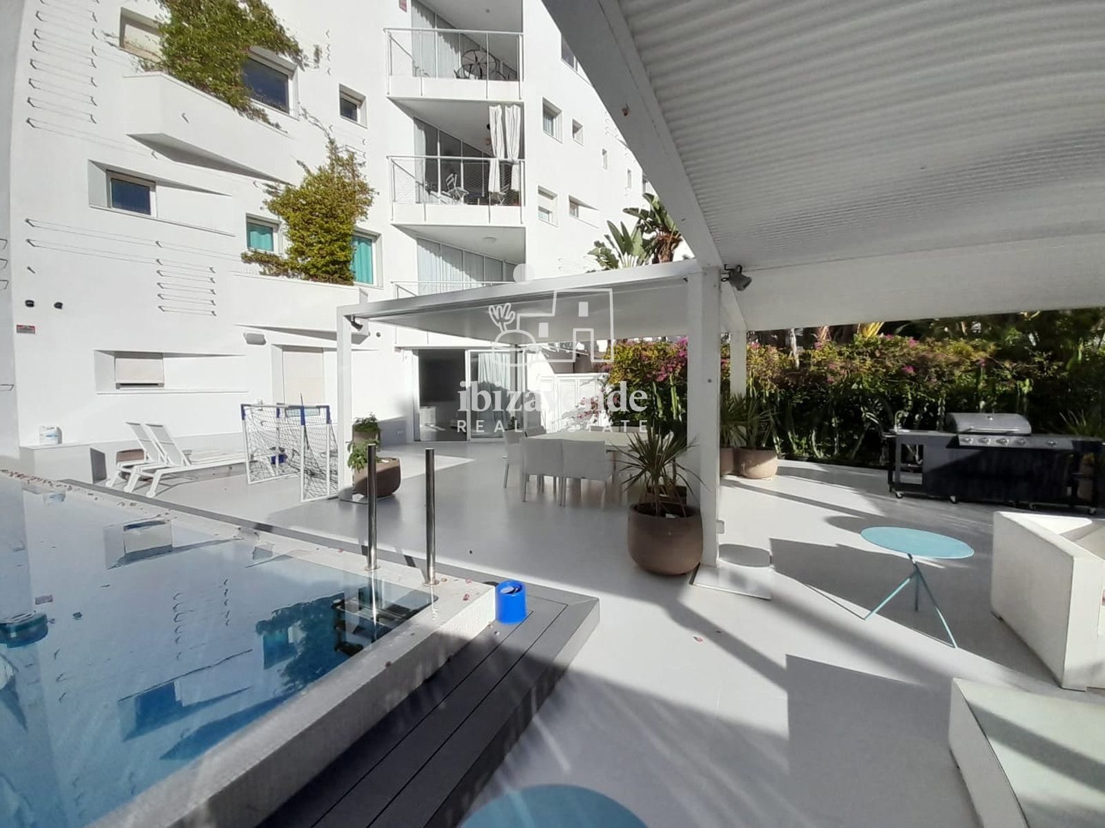 Mobilia Property Image
