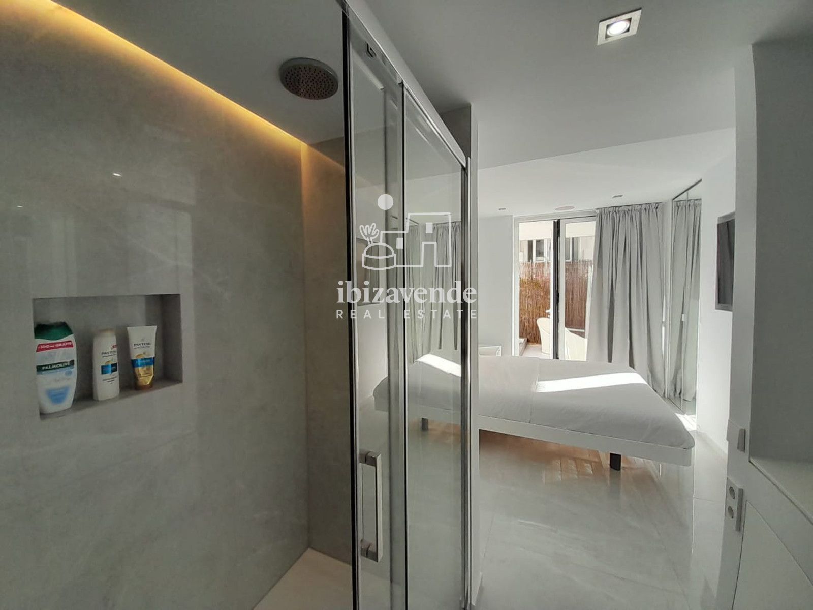 Mobilia Property Image