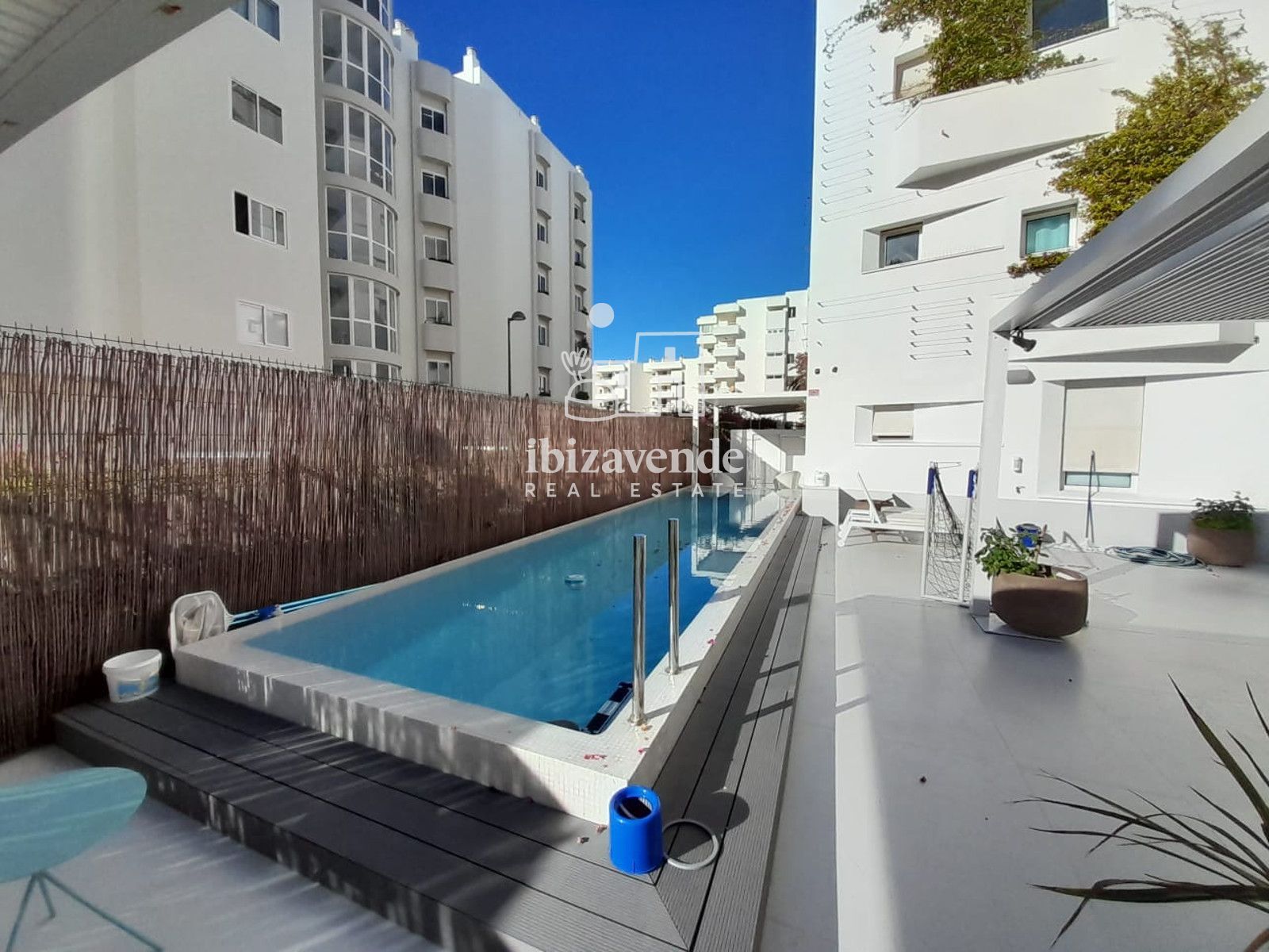 Mobilia Property Image