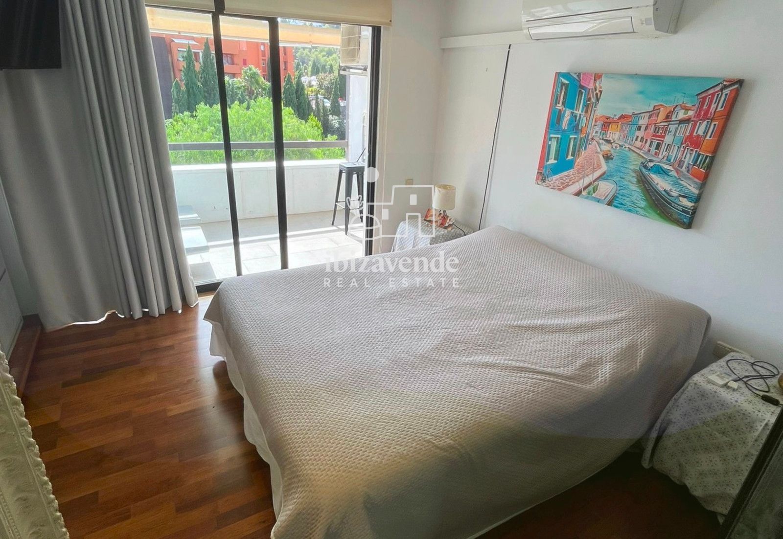 Mobilia Inmueble Image