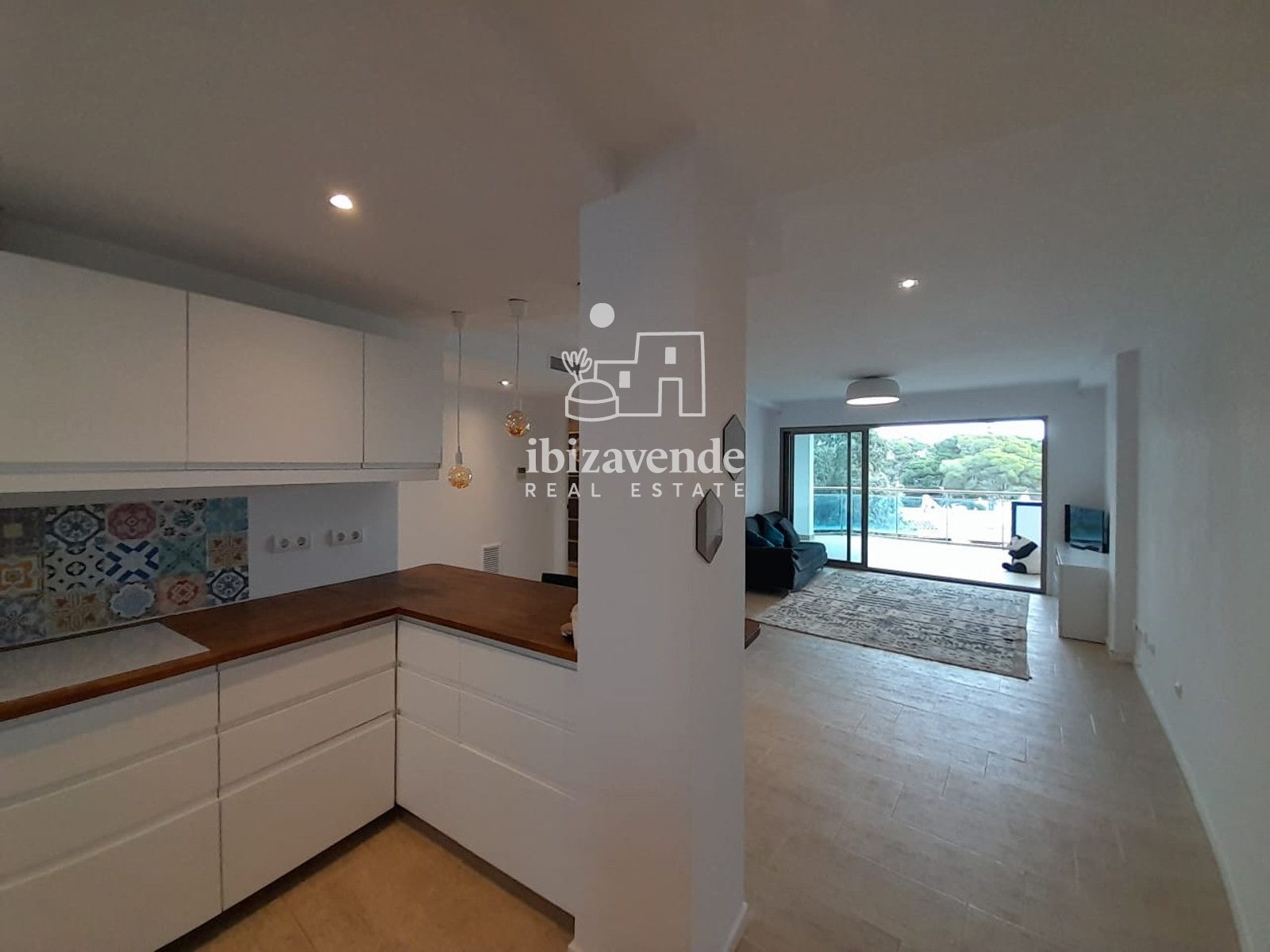 Mobilia Property Image