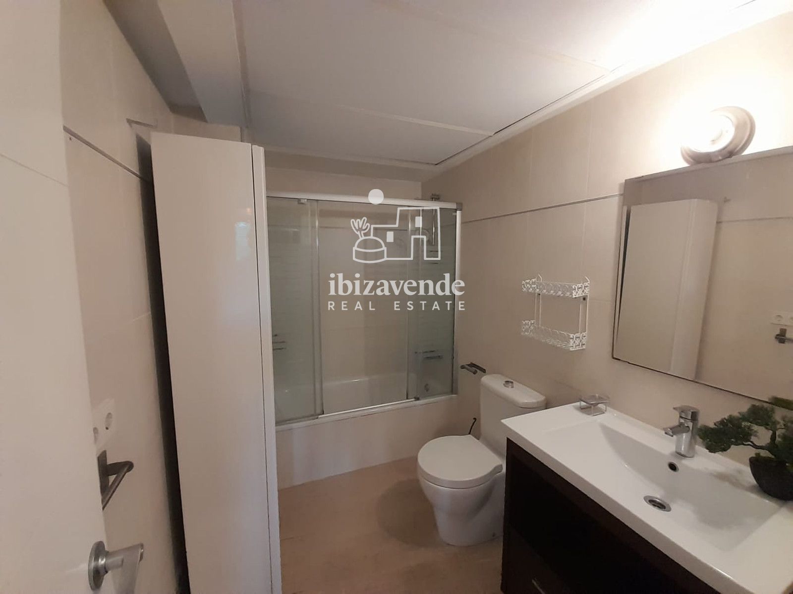 Mobilia Property Image