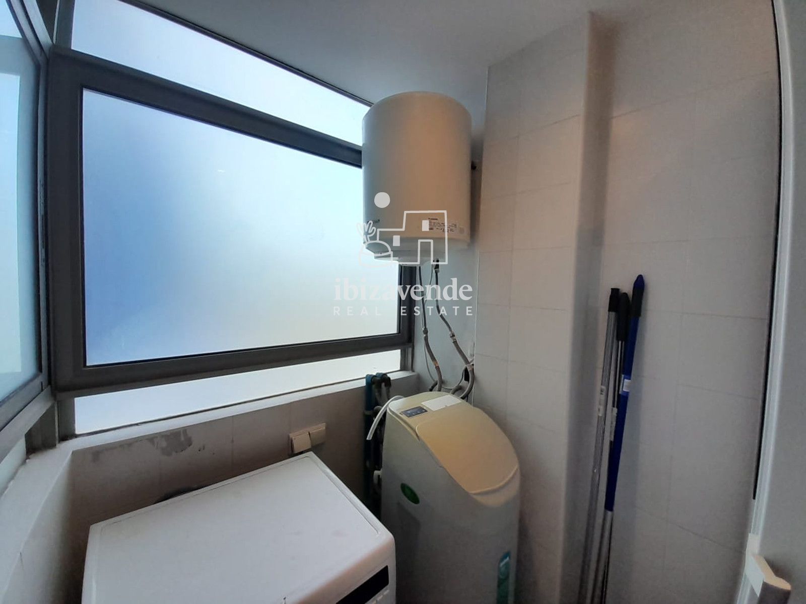 Mobilia Property Image