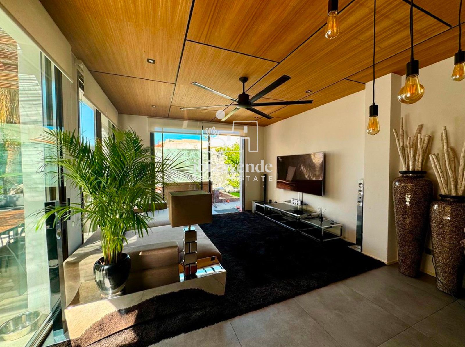 Mobilia Property Image