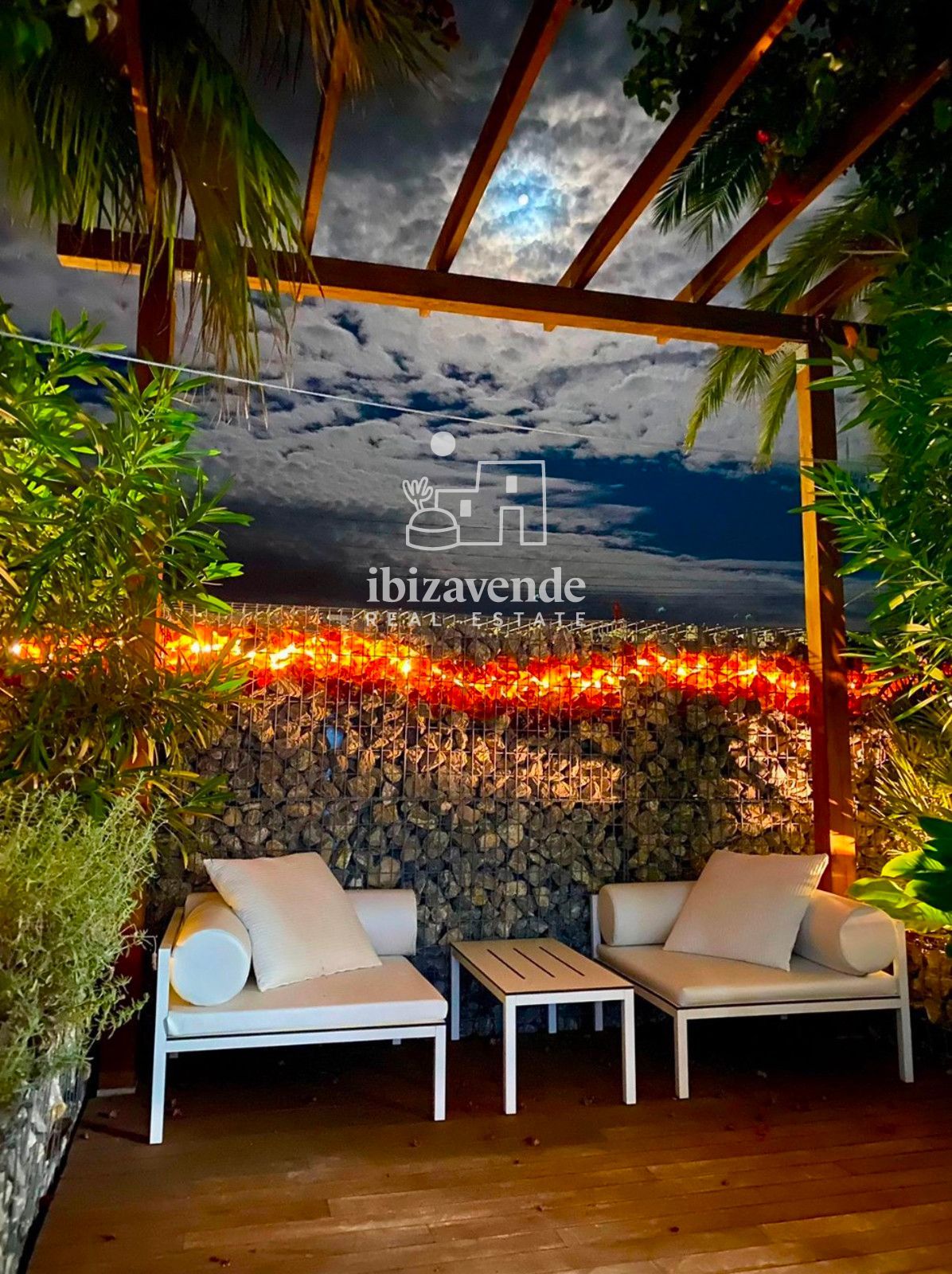 Mobilia Property Image