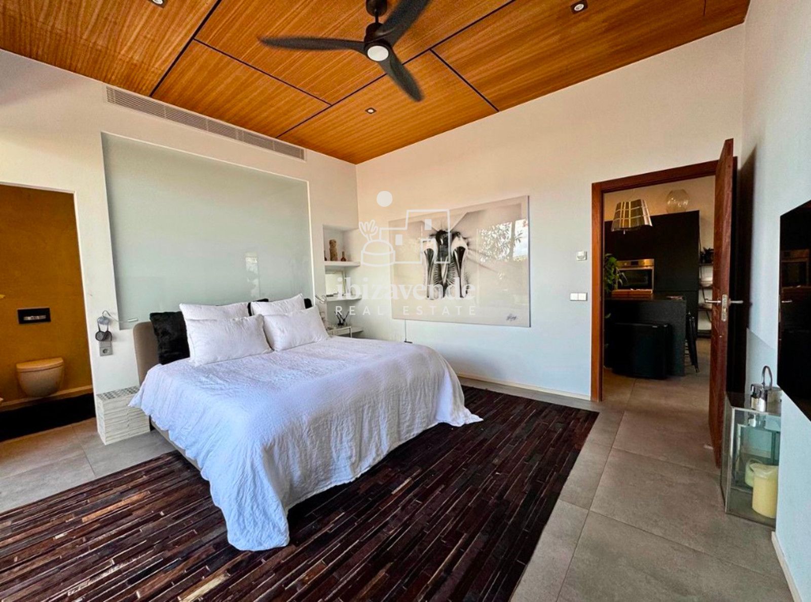 Mobilia Property Image