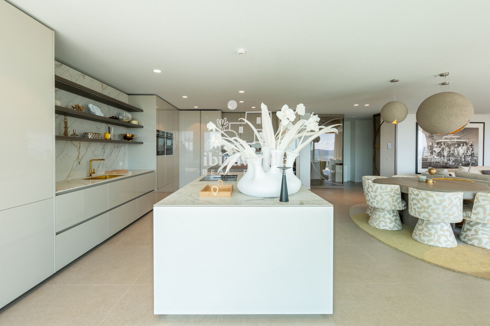 Mobilia Inmueble Image