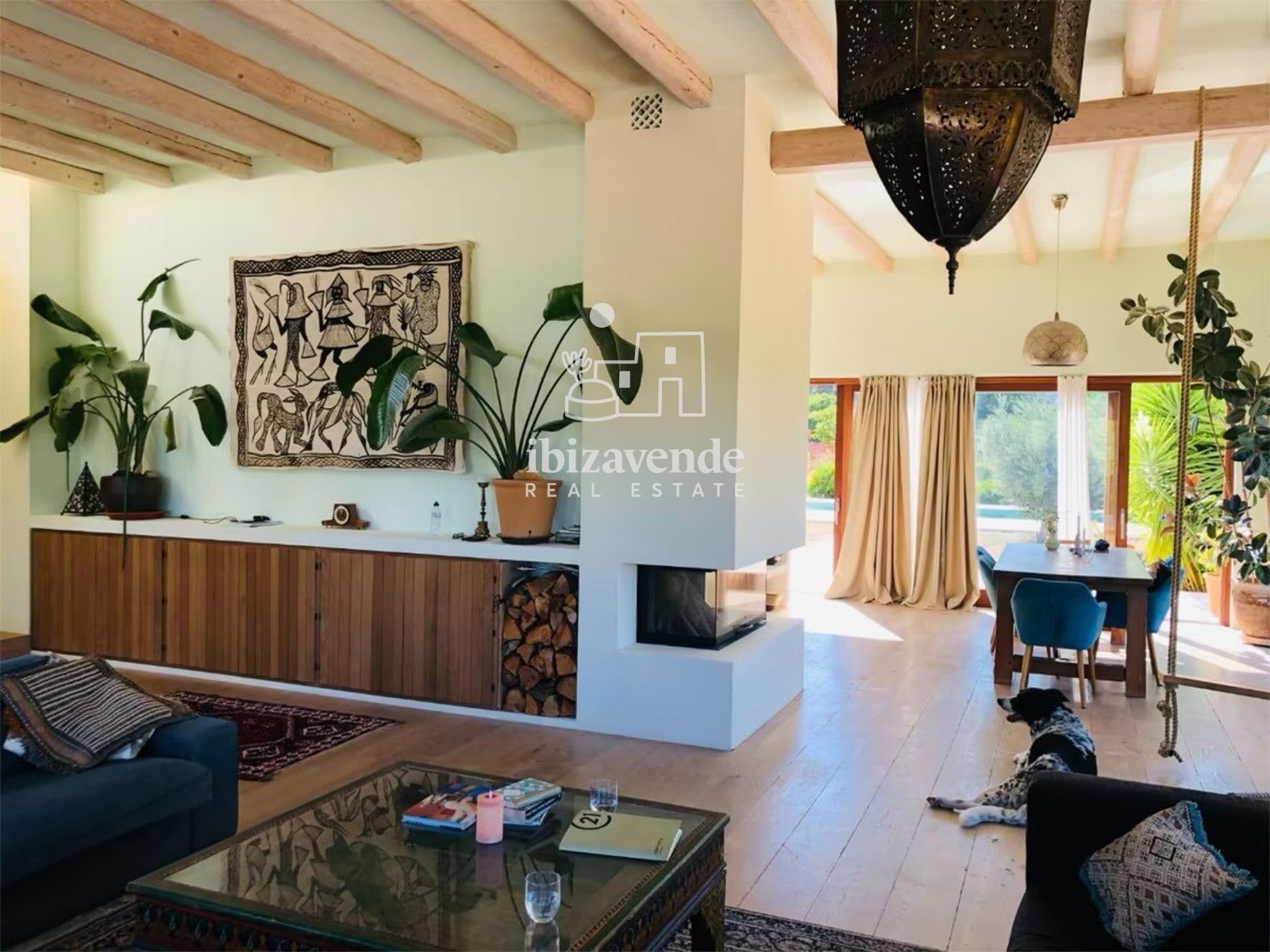 Mobilia Property Image