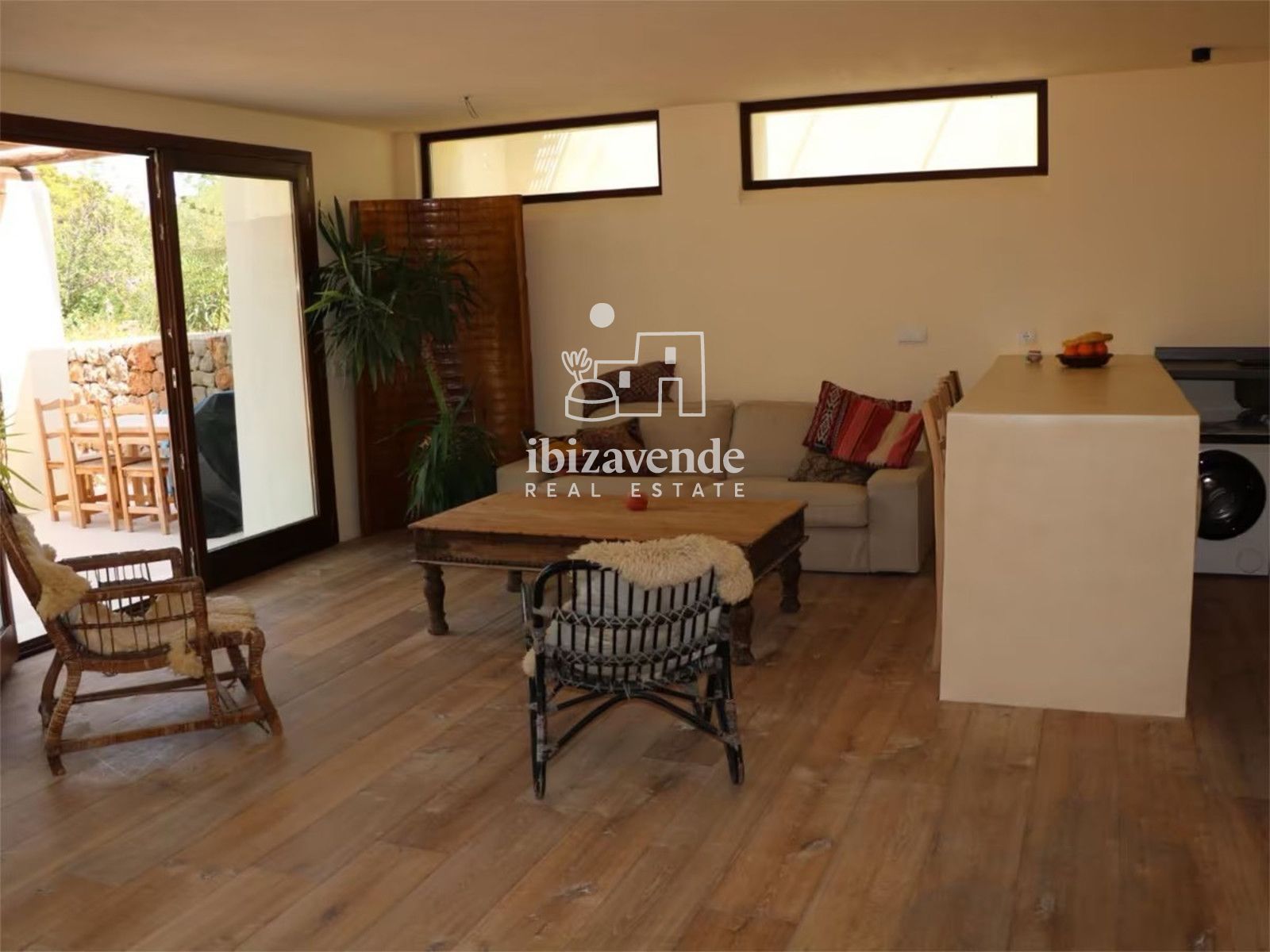Mobilia Property Image