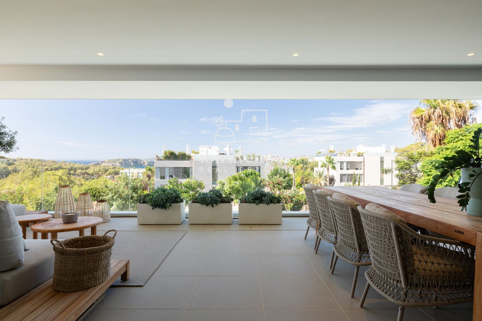 Mobilia Property Image