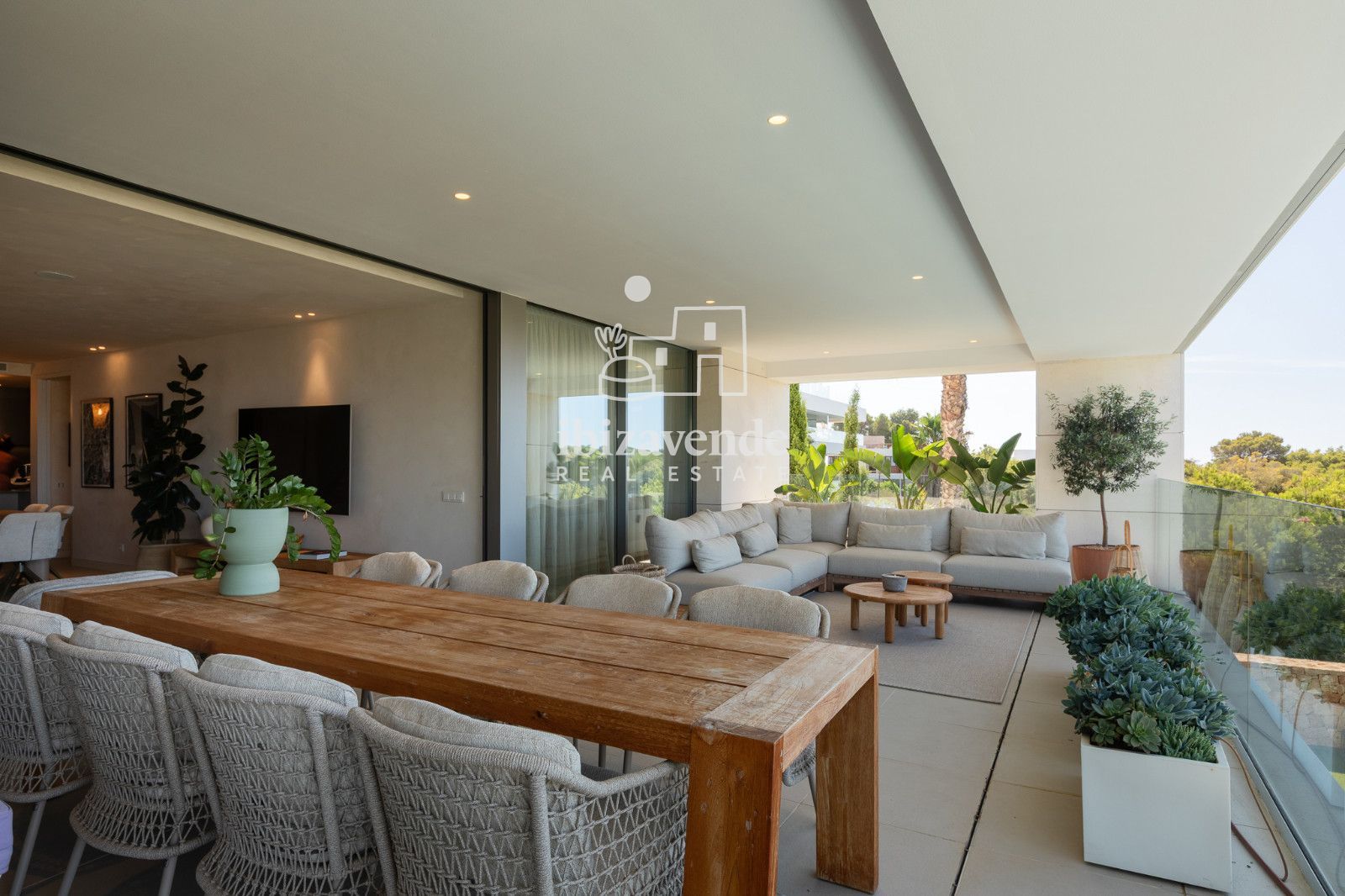 Mobilia Property Image