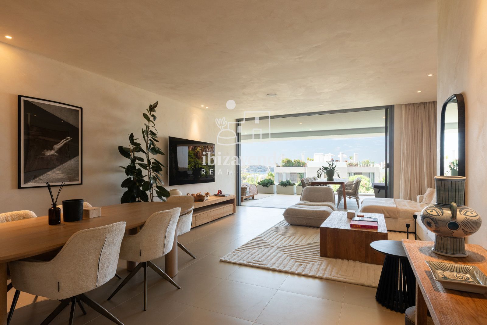 Mobilia Property Image