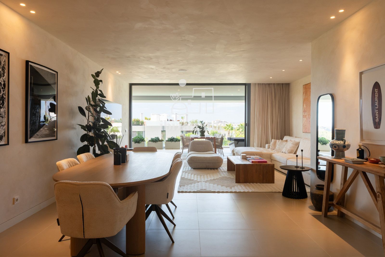 Mobilia Property Image