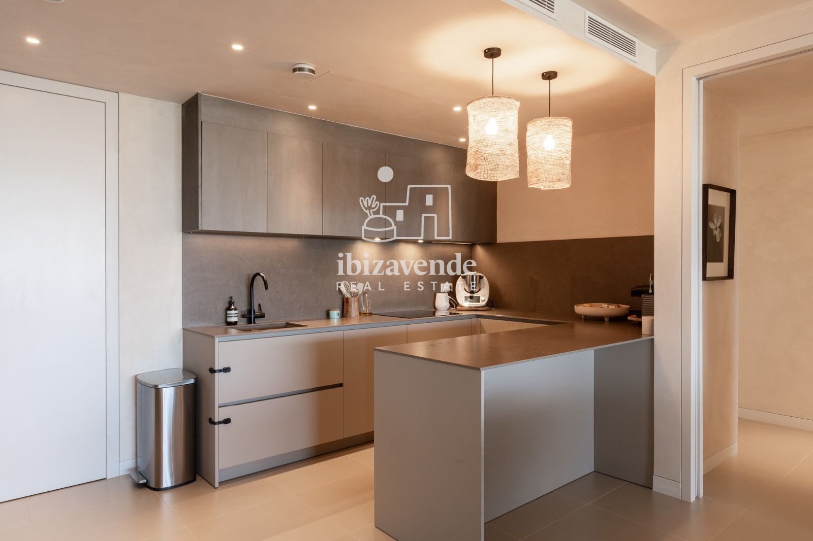 Mobilia Property Image