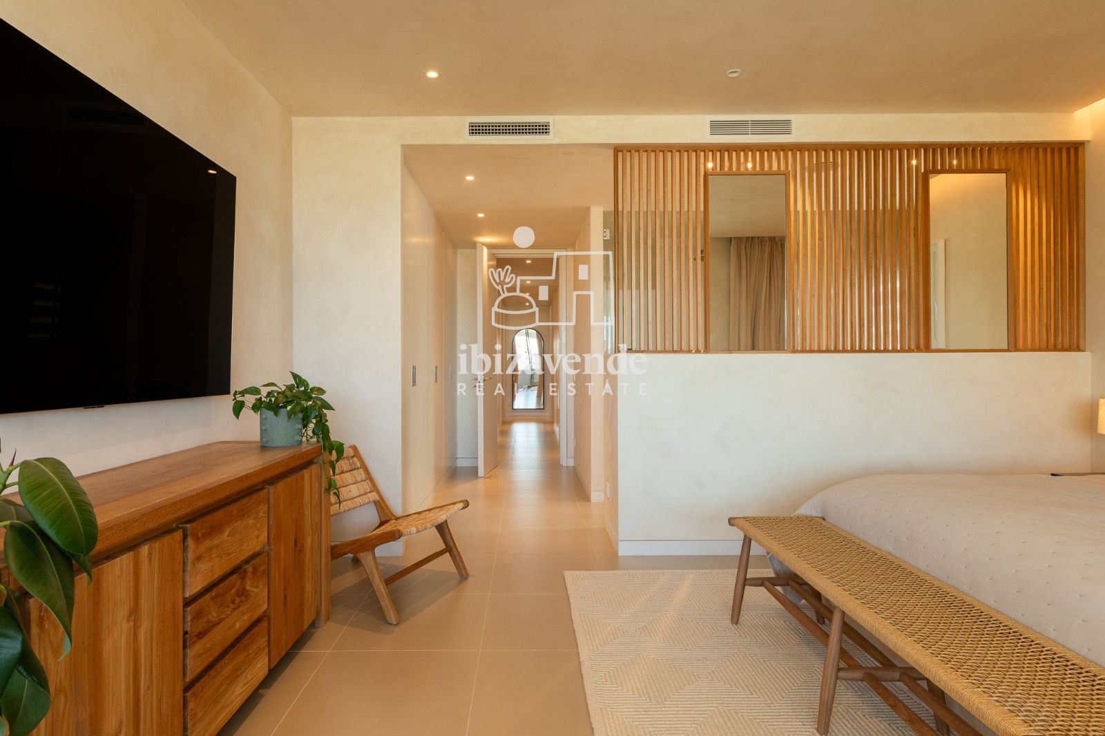 Mobilia Property Image