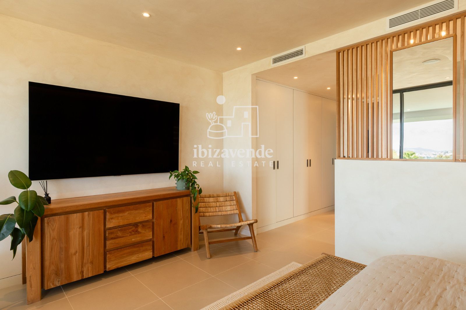 Mobilia Property Image