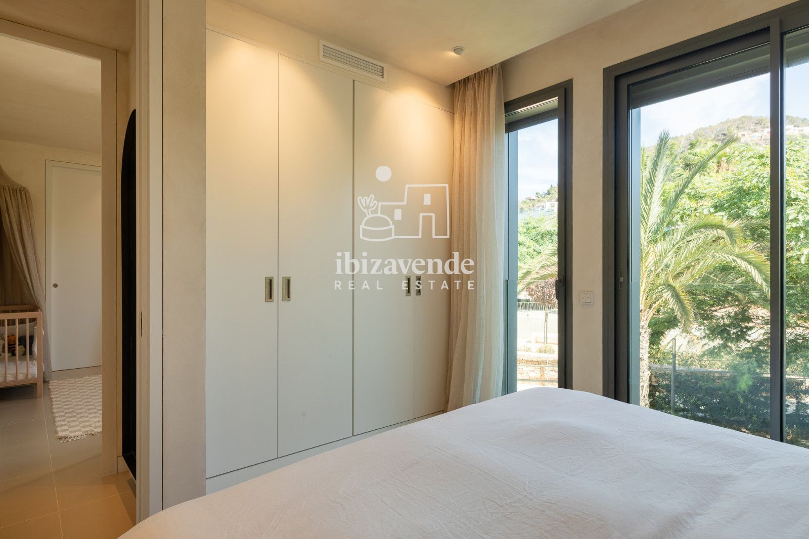 Mobilia Property Image