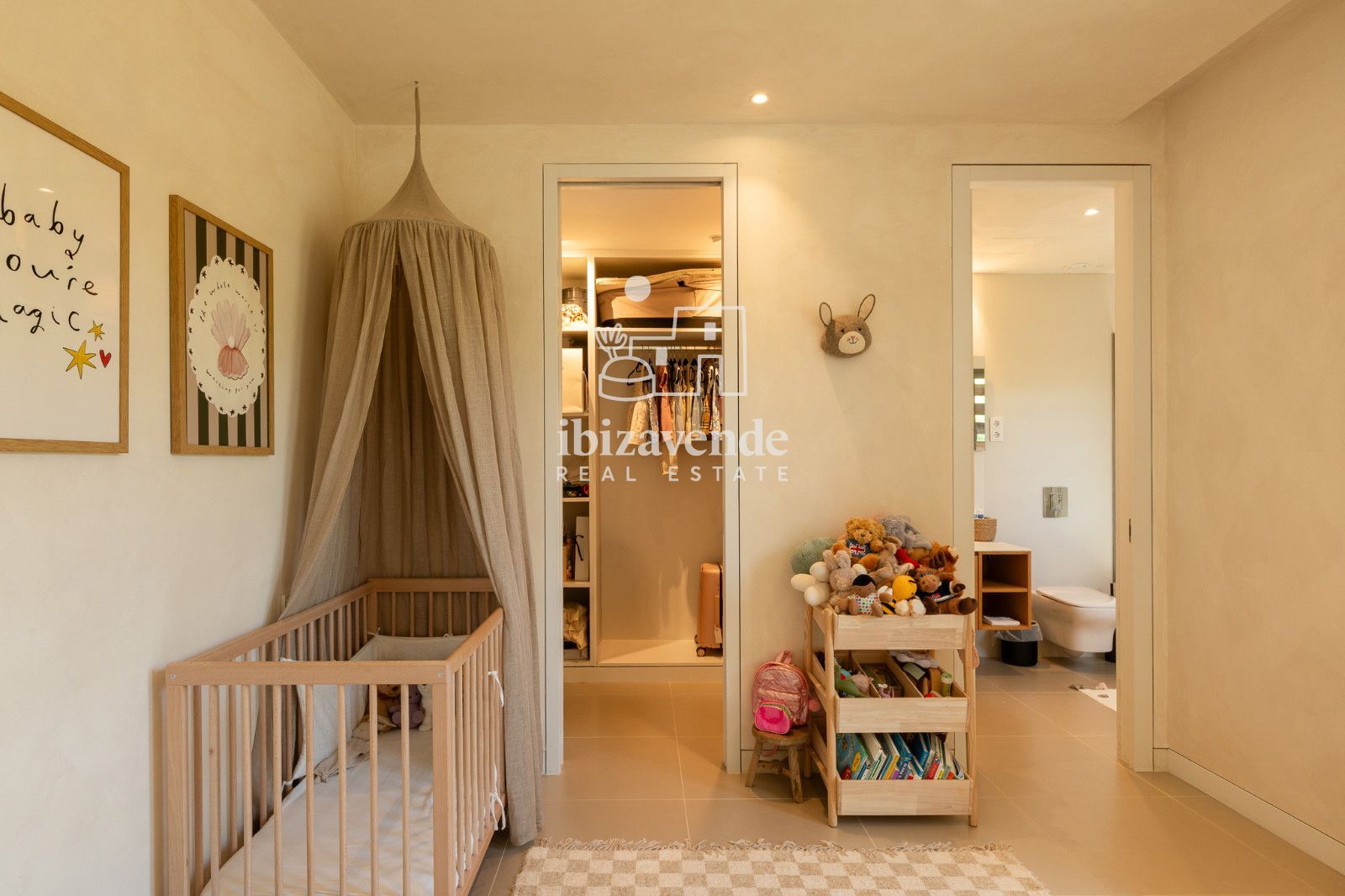 Mobilia Property Image