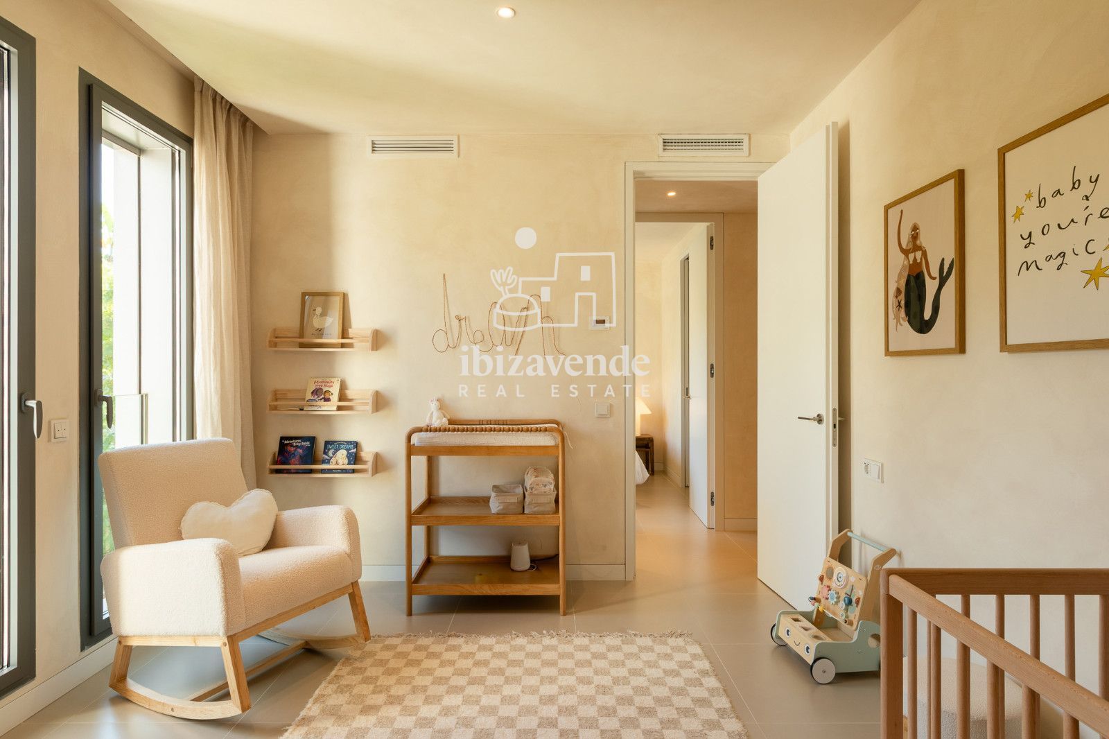 Mobilia Property Image