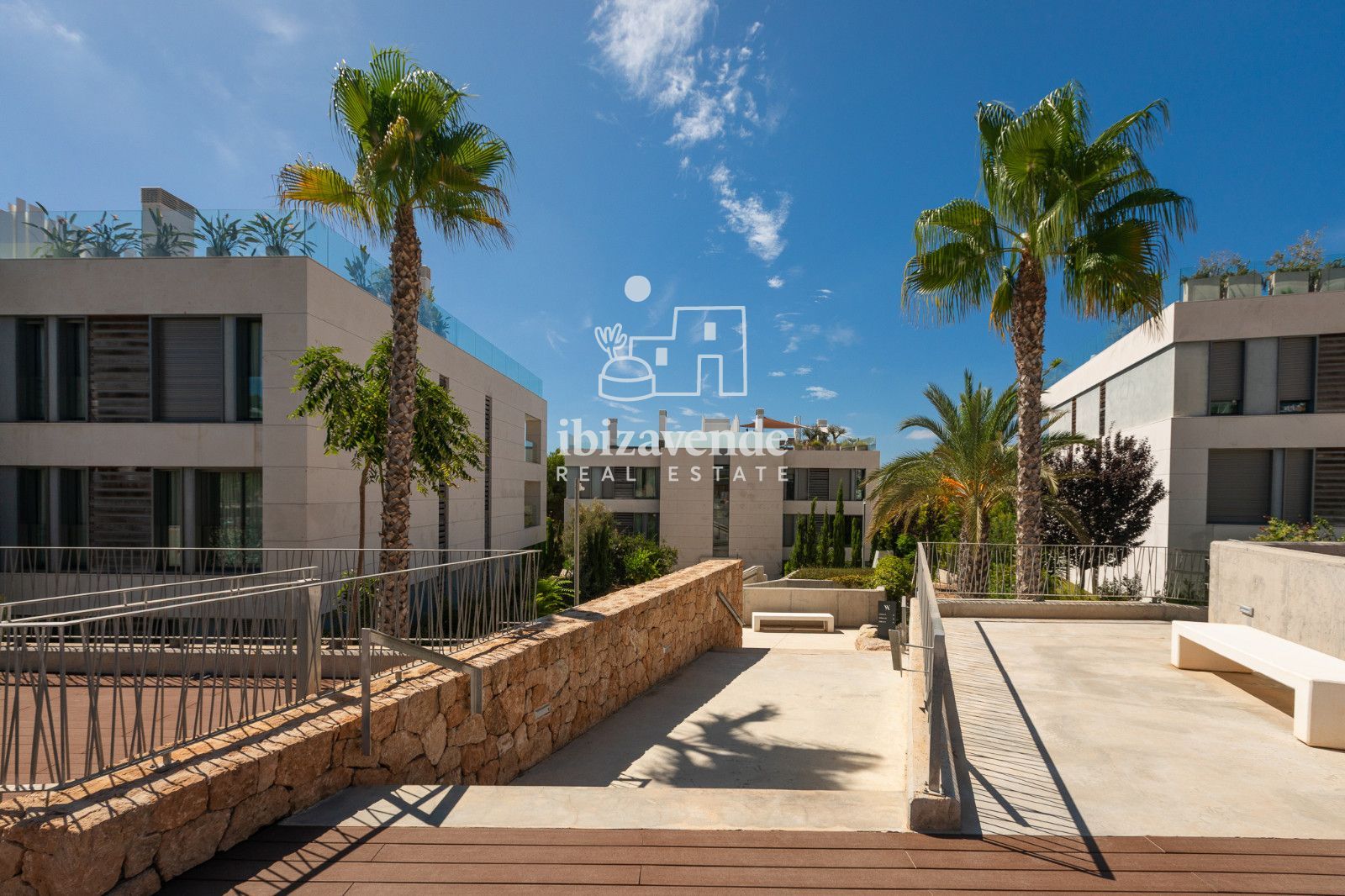 Mobilia Property Image