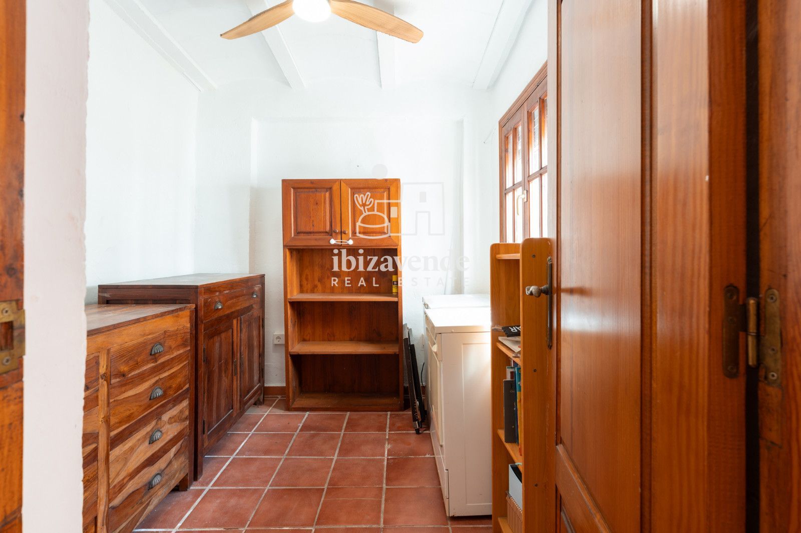 Mobilia Property Image