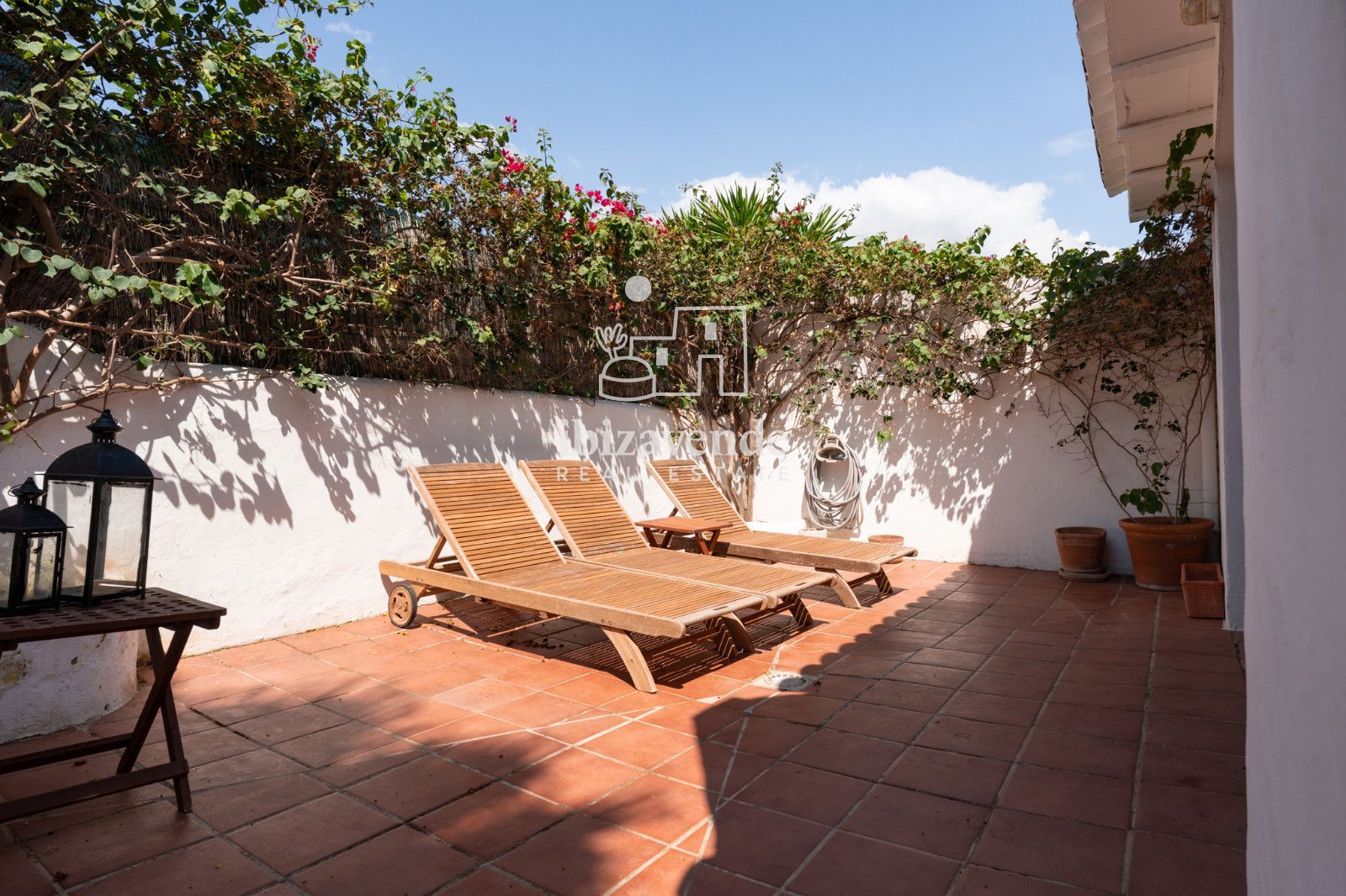 Mobilia Property Image