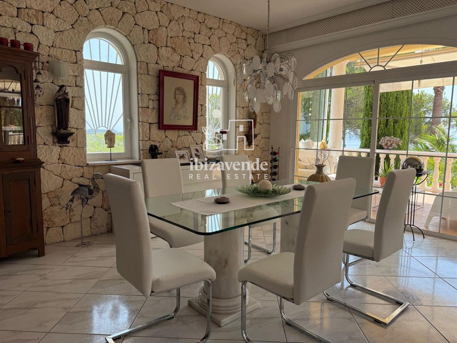 Mobilia Property Image