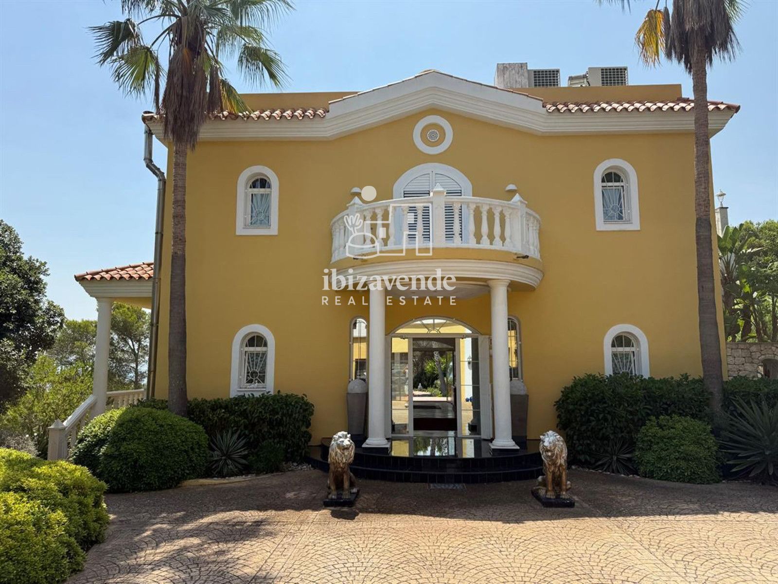 Mobilia Property Image
