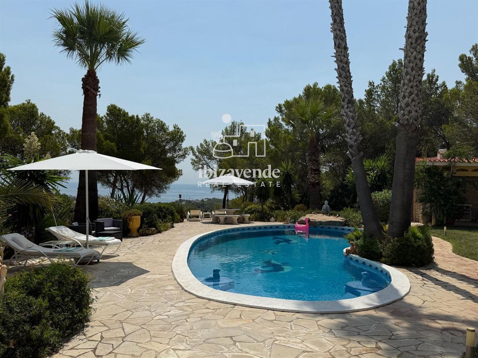 Mobilia Property Image