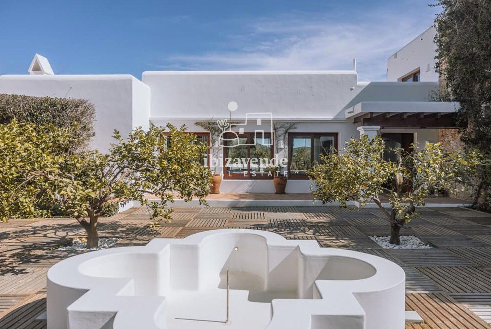 Mobilia Property Image