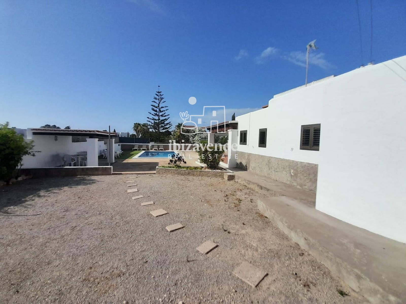 Mobilia Property Image
