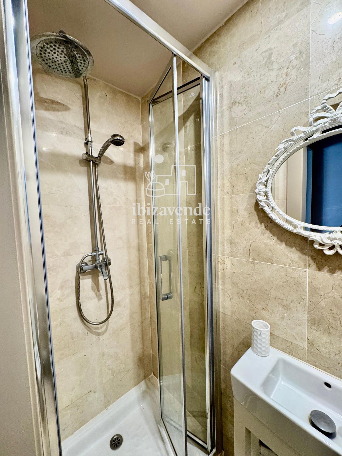 Mobilia Property Image