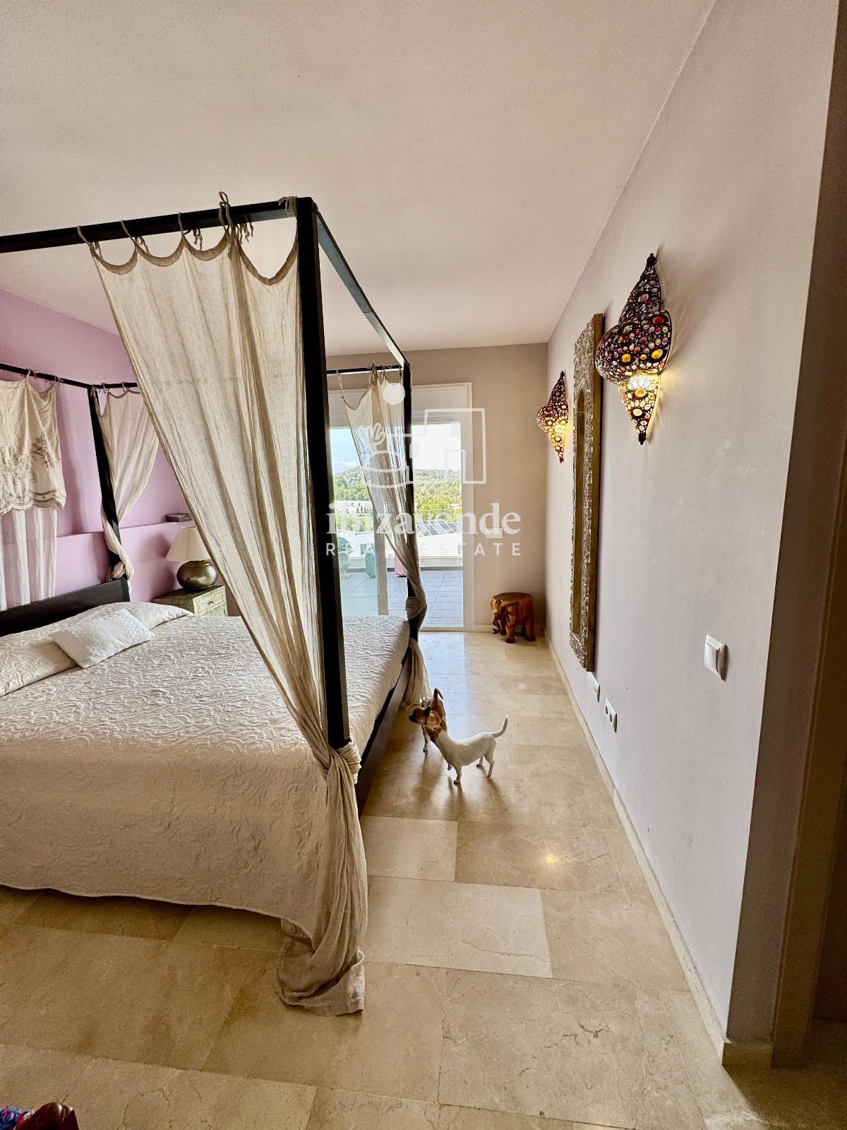 Mobilia Property Image