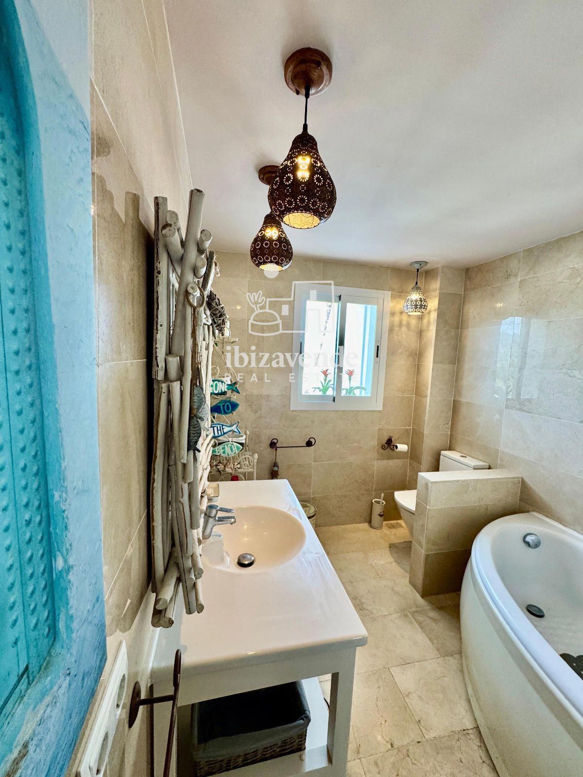 Mobilia Property Image