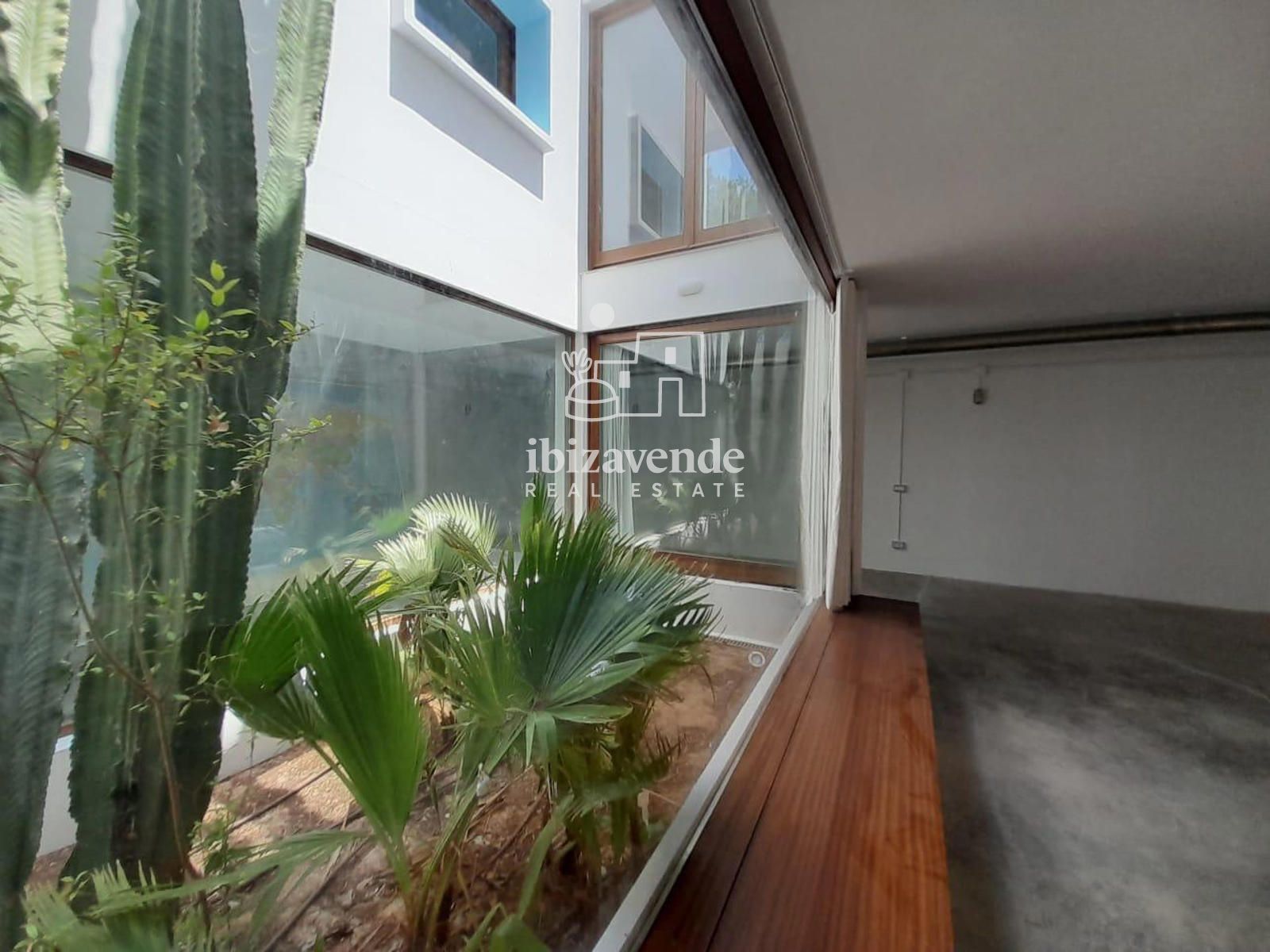 Mobilia Property Image