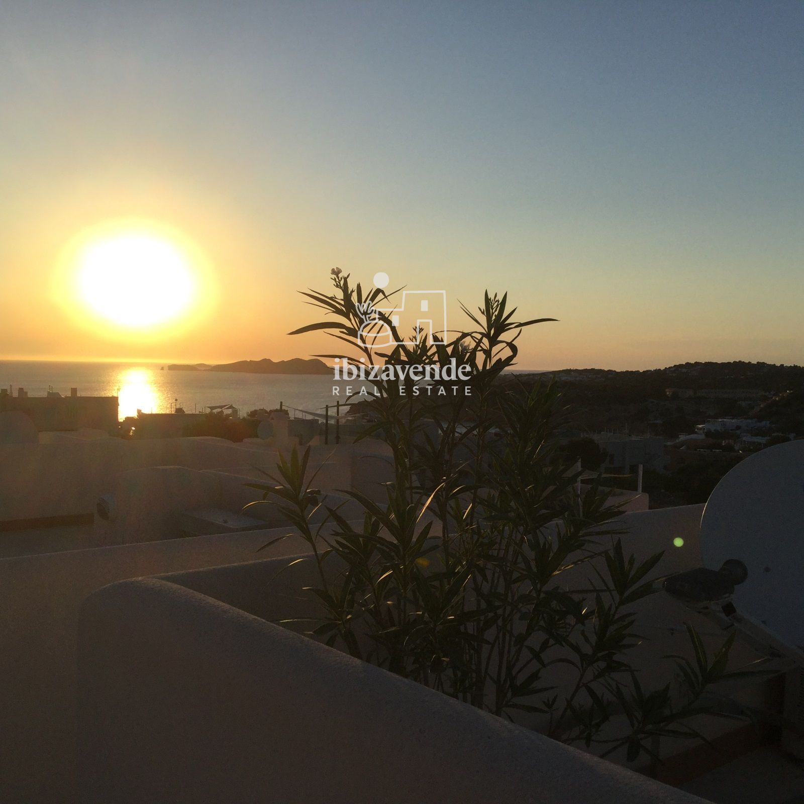 Mobilia Property Image