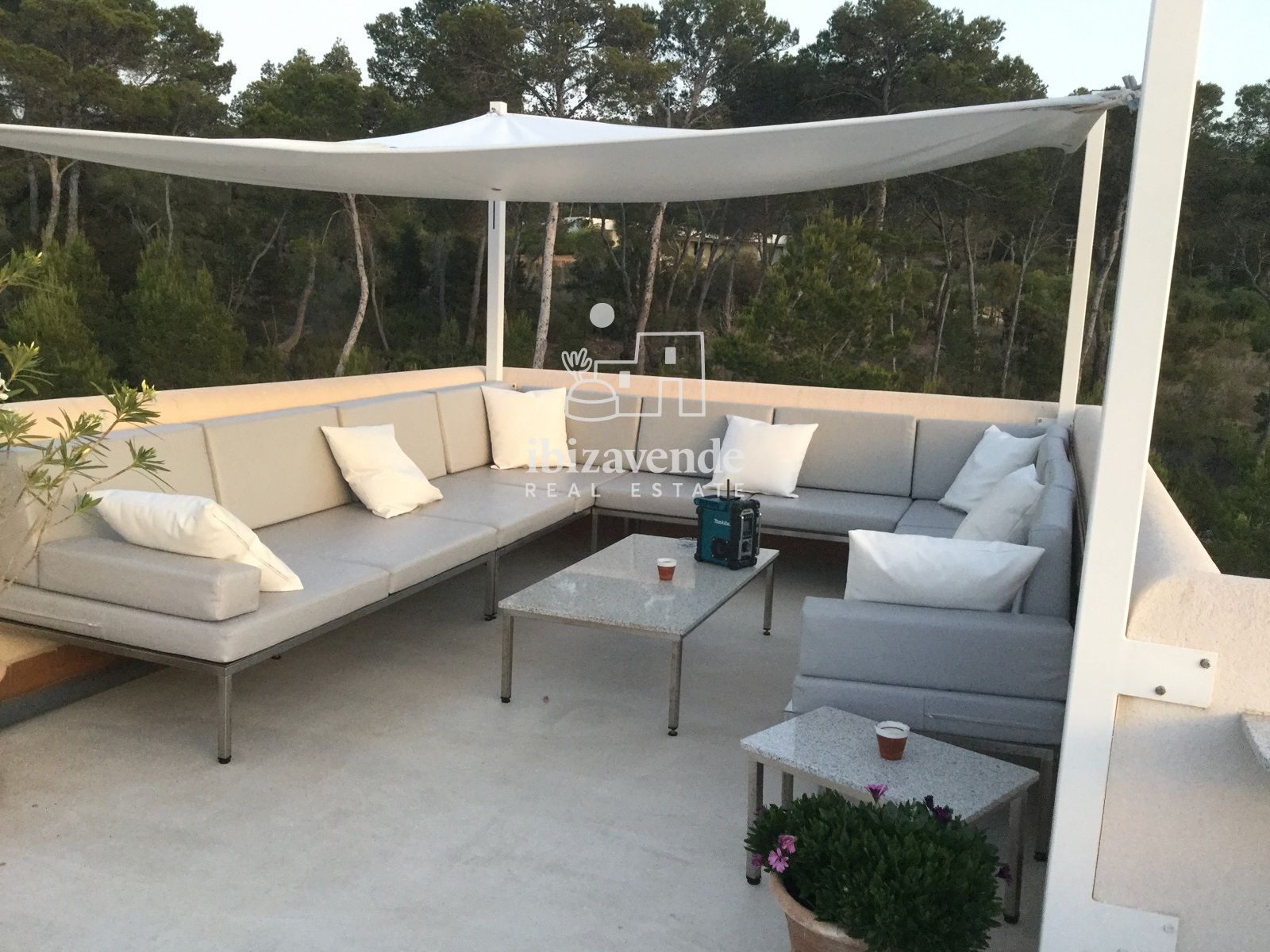 Mobilia Property Image