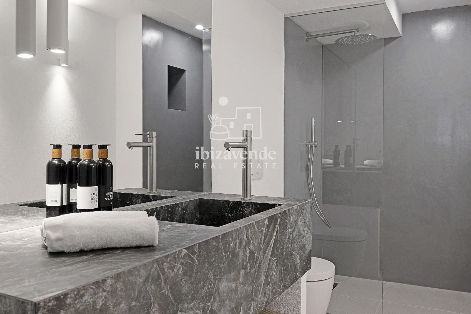 Mobilia Inmueble Image