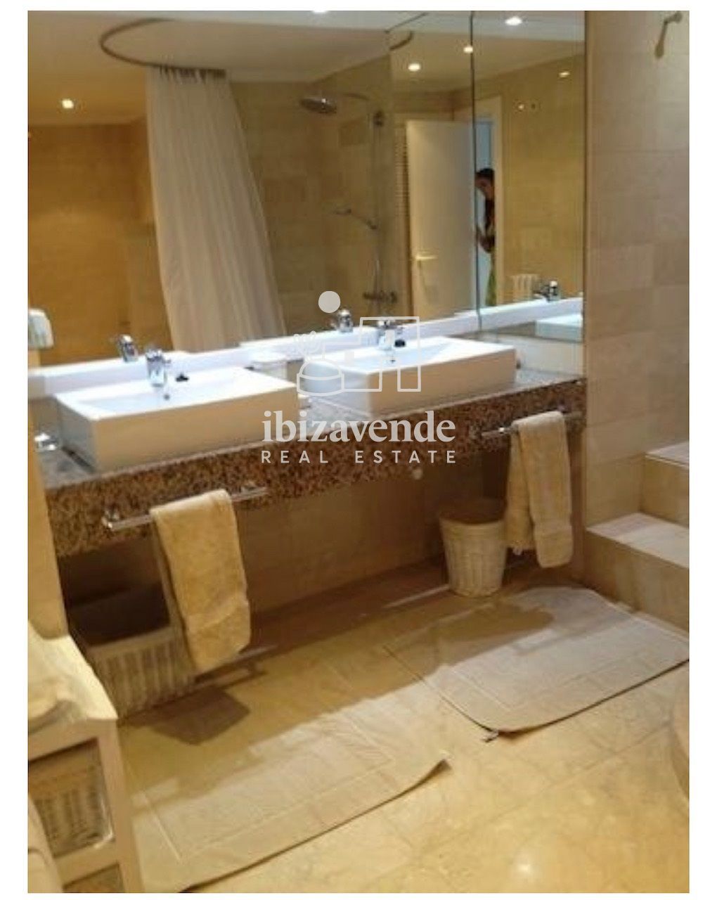 Mobilia Property Image