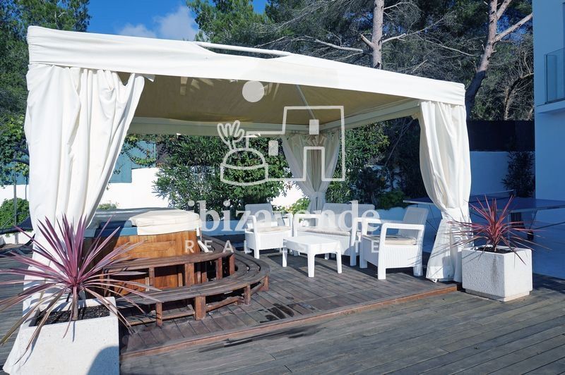 Mobilia Property Image