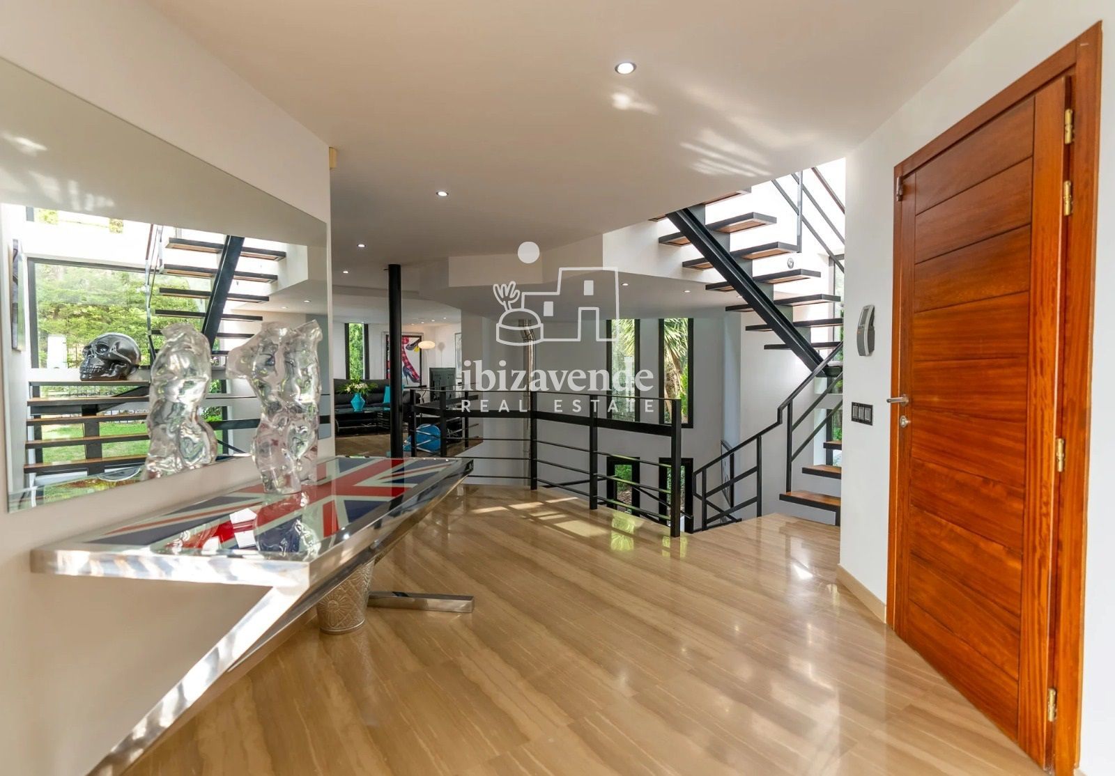 Mobilia Property Image
