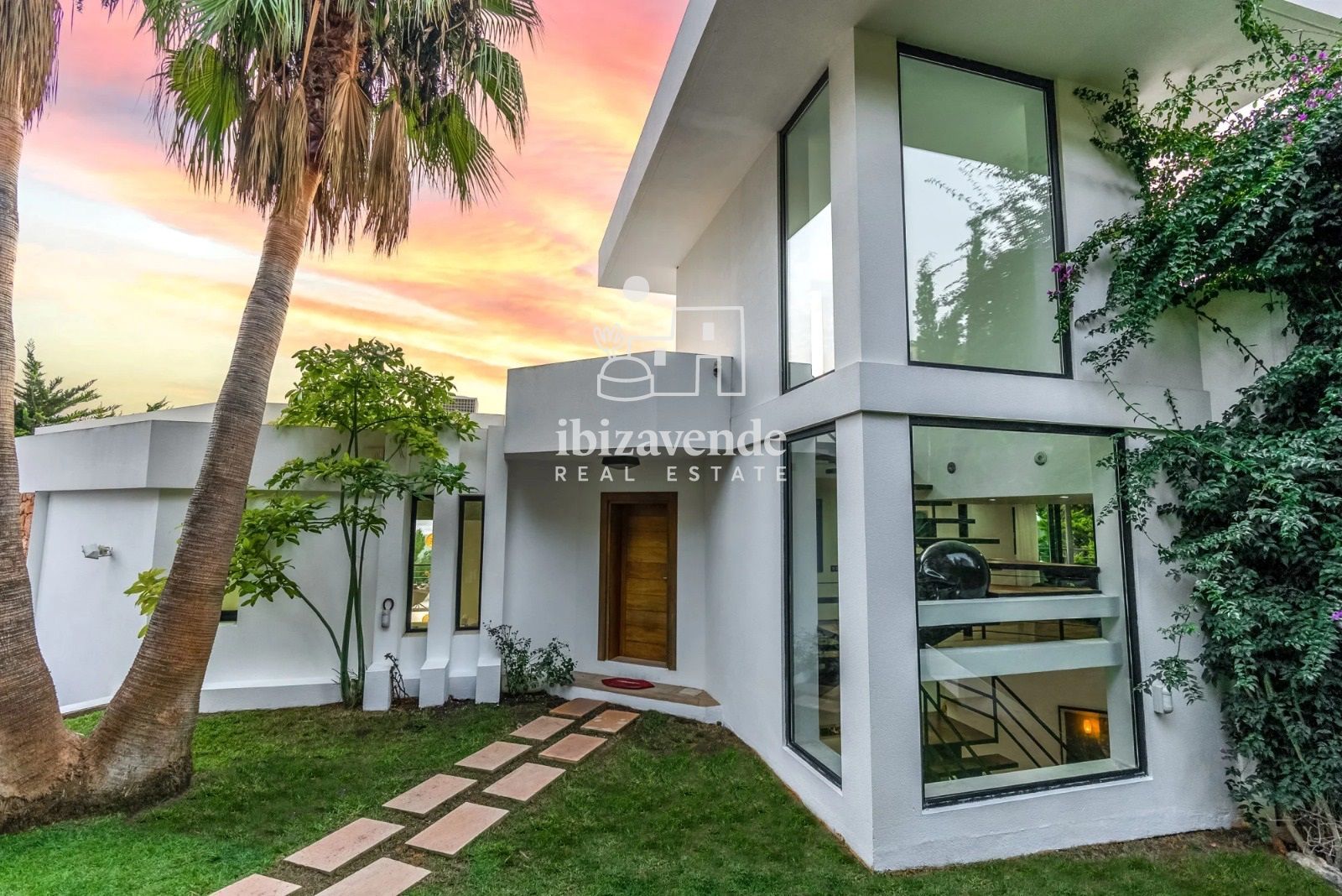 Mobilia Property Image