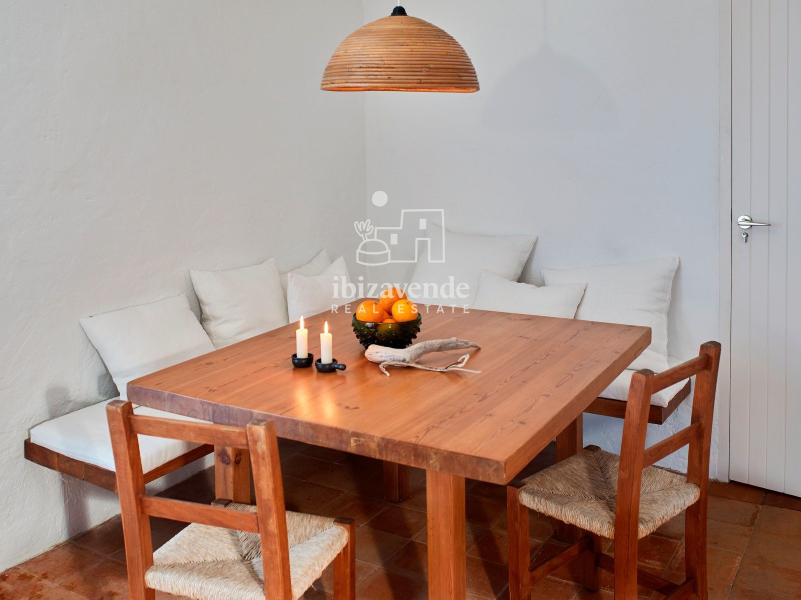 Mobilia Property Image