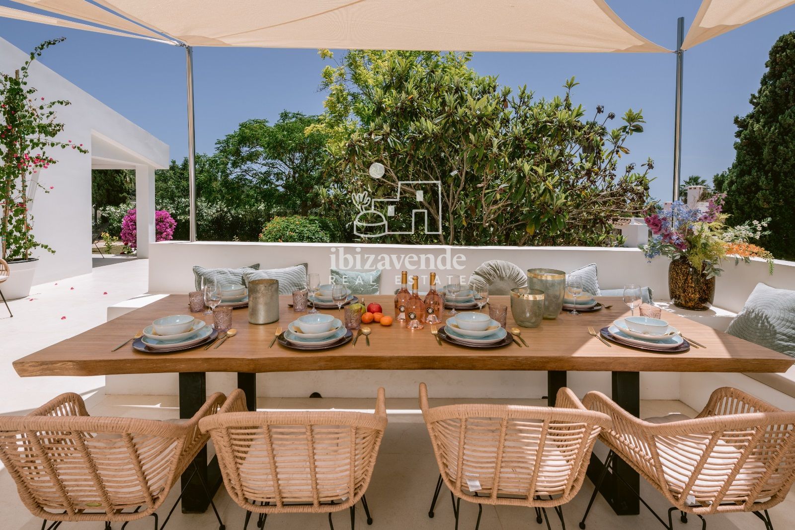 Mobilia Property Image