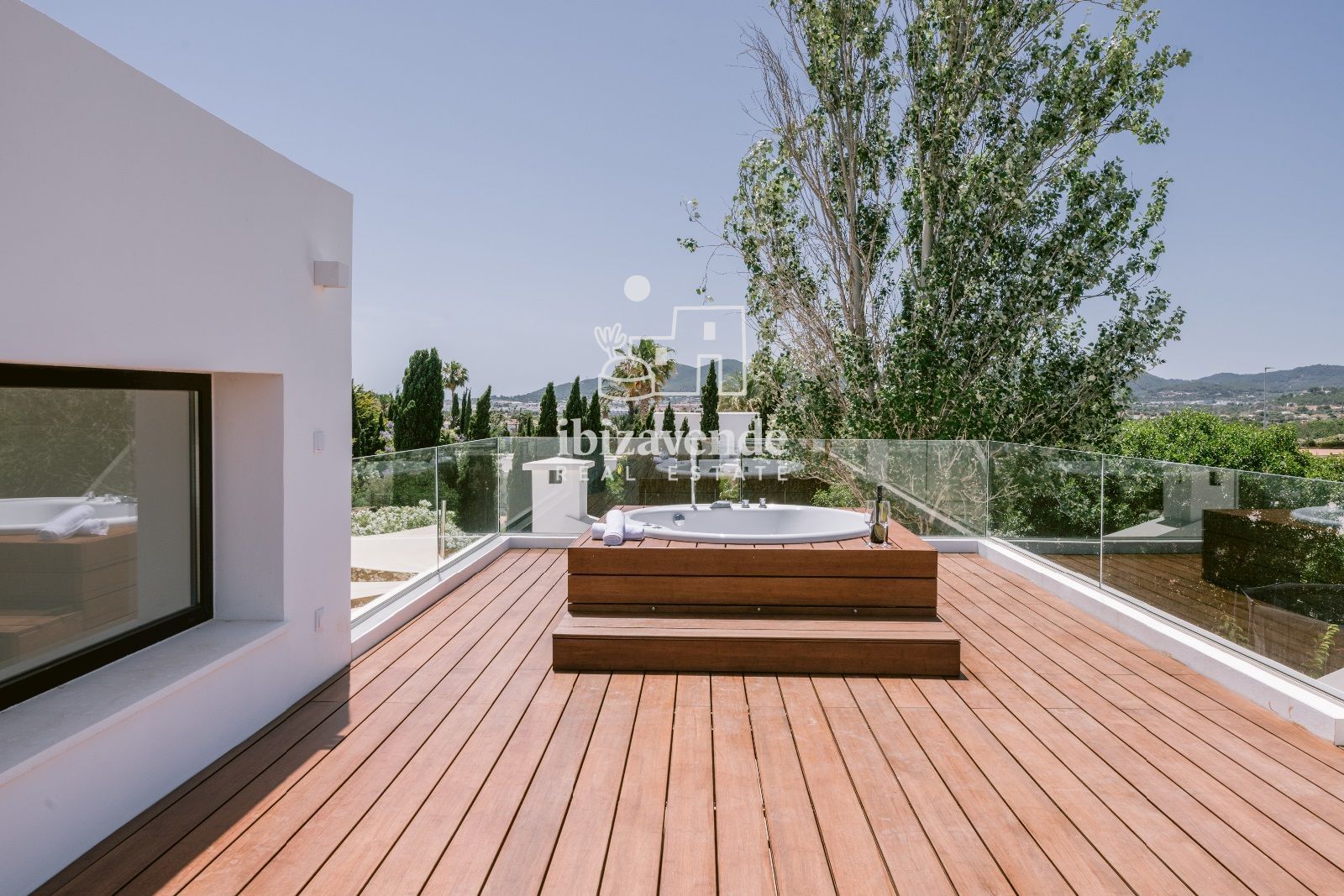 Mobilia Property Image