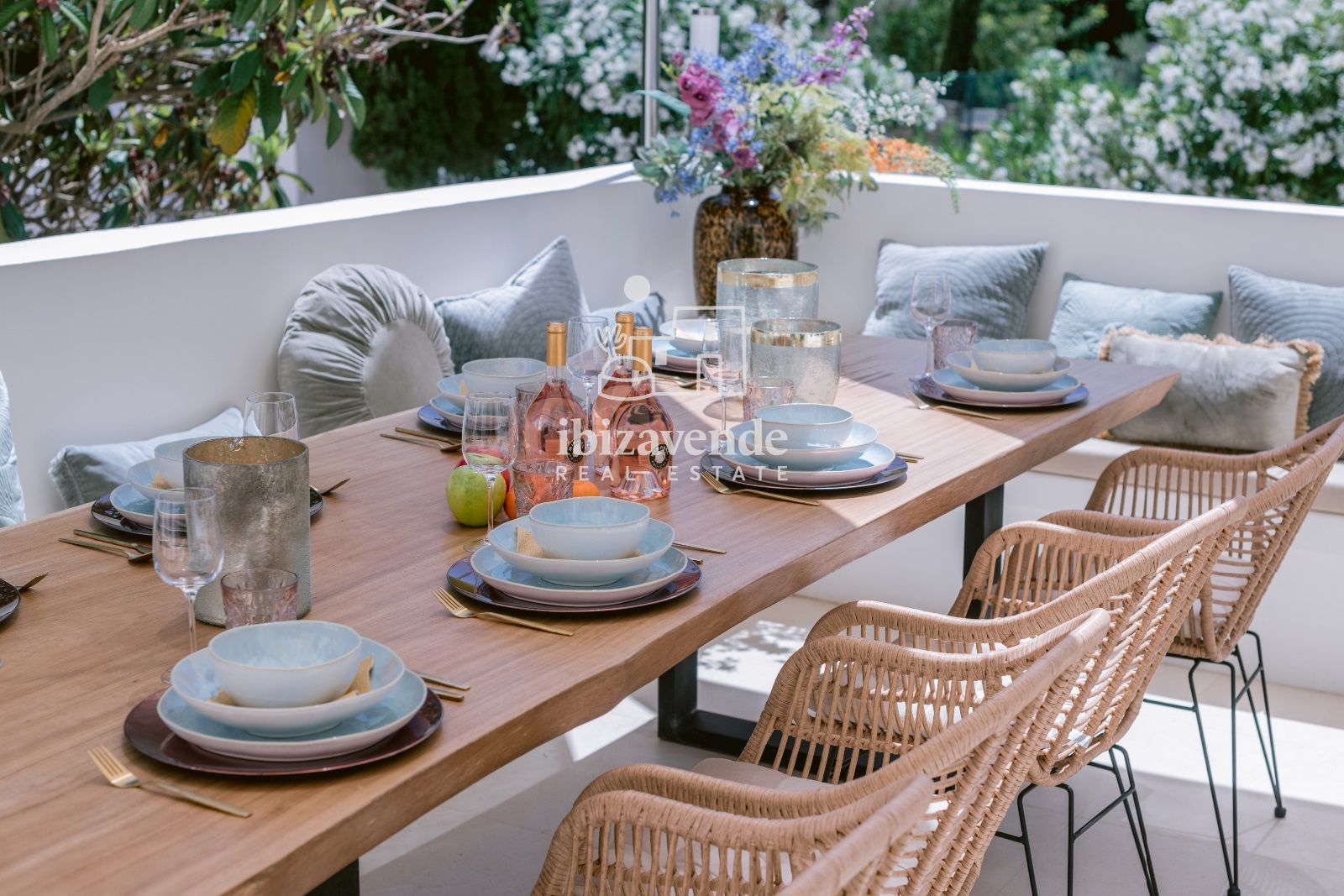Mobilia Property Image
