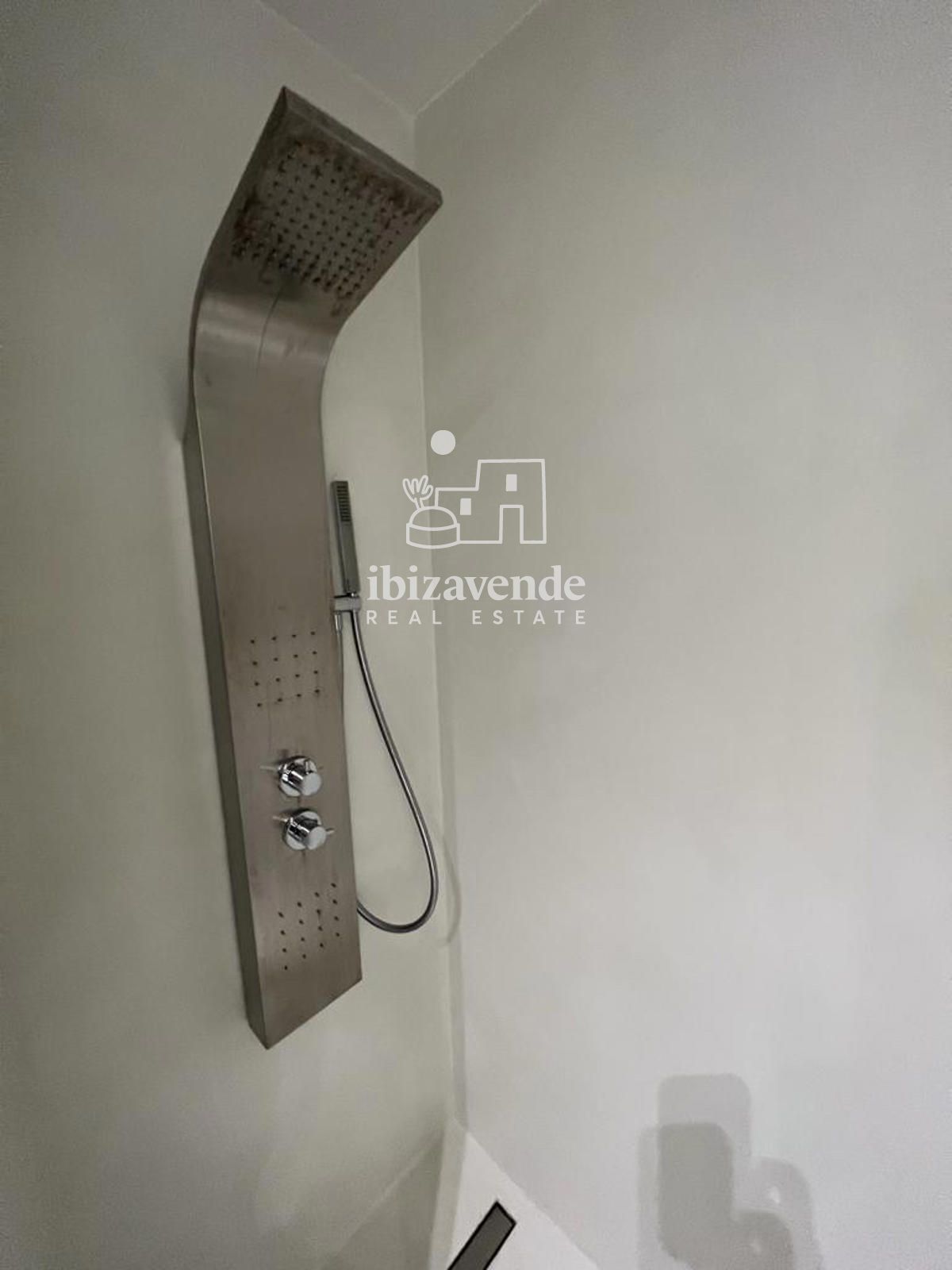 Mobilia Property Image