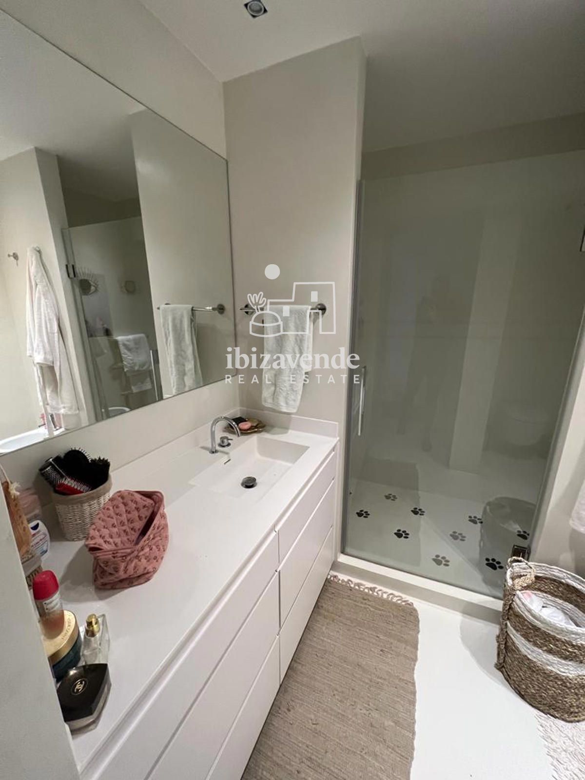 Mobilia Property Image